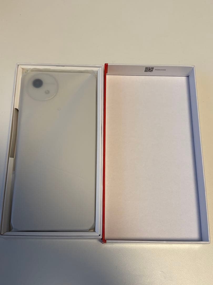 AQUOS wish5 SH-52F ユキ色