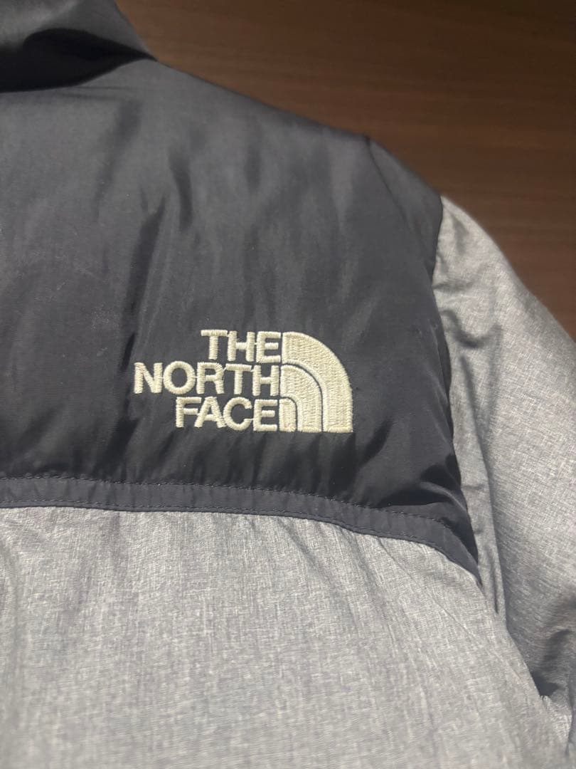 ★大特価★子供用★ノースフェイス ヌプシ　ダウンジャケットグレー140㎝ キッズ