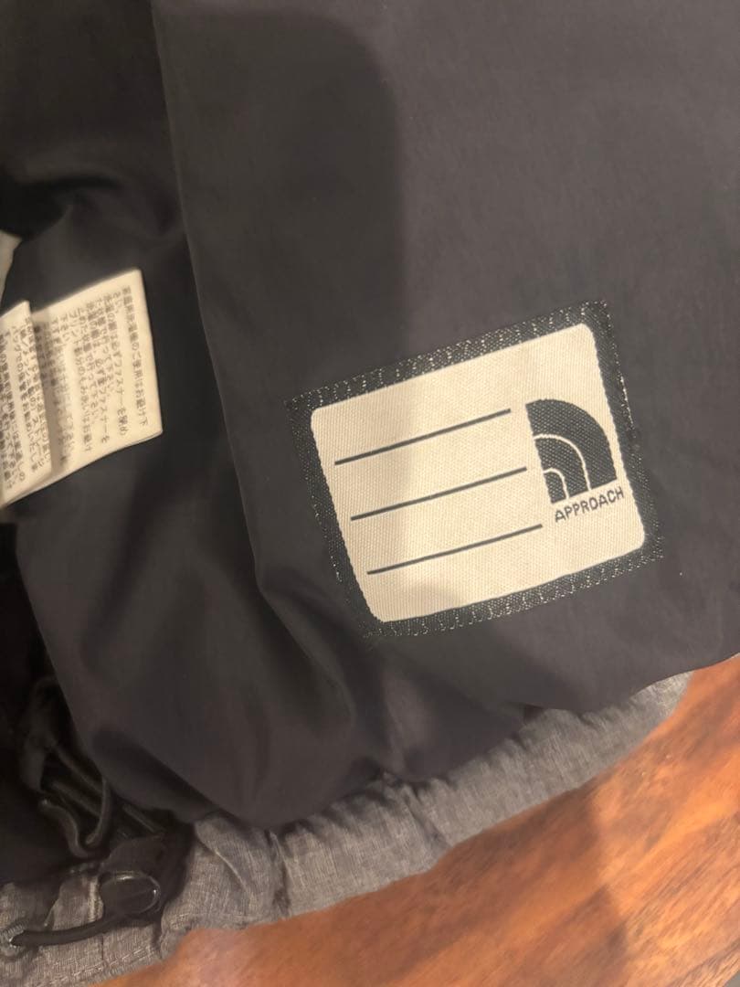 ★大特価★子供用★ノースフェイス ヌプシ　ダウンジャケットグレー140㎝ キッズ