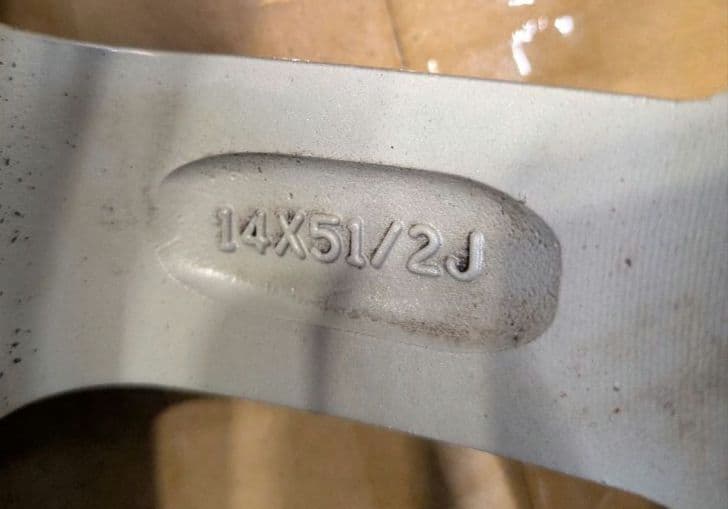 フィアット500用 アルミホイール4本セット