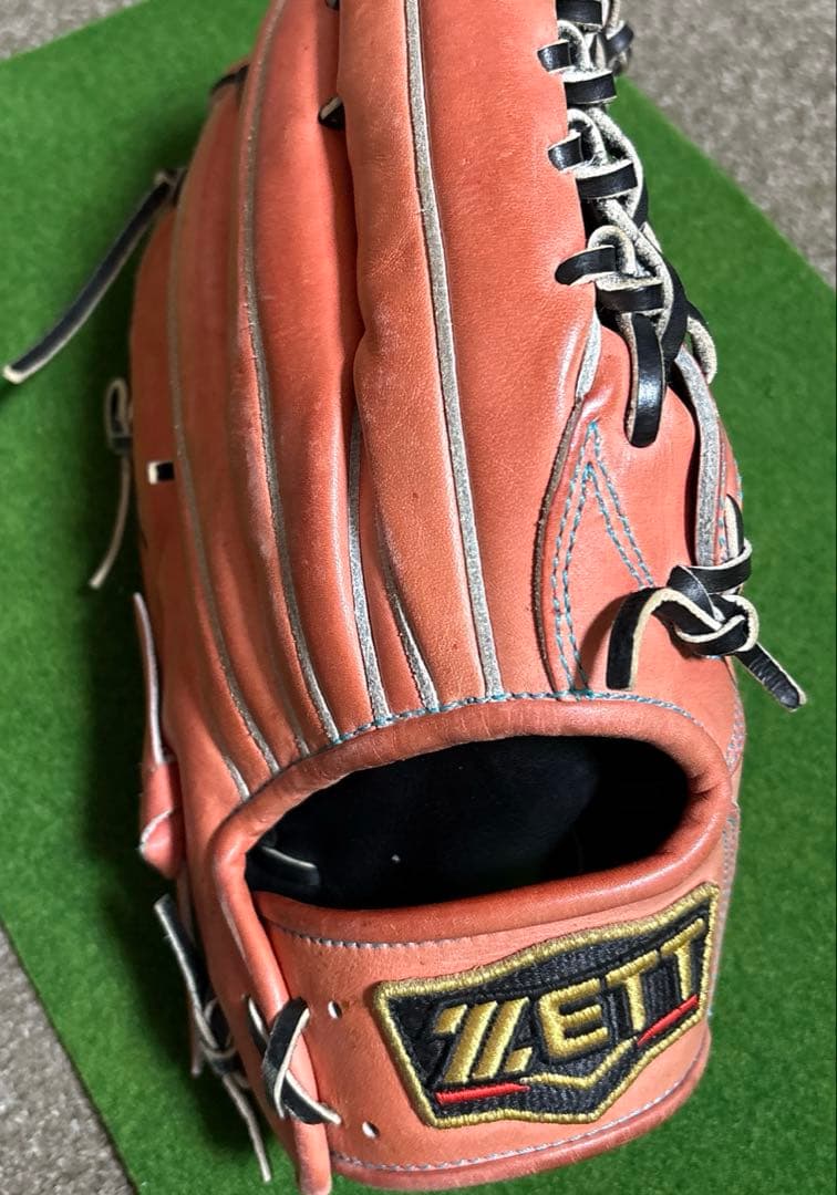 ZETT 軟式 外野用グローブ　プロステイタス