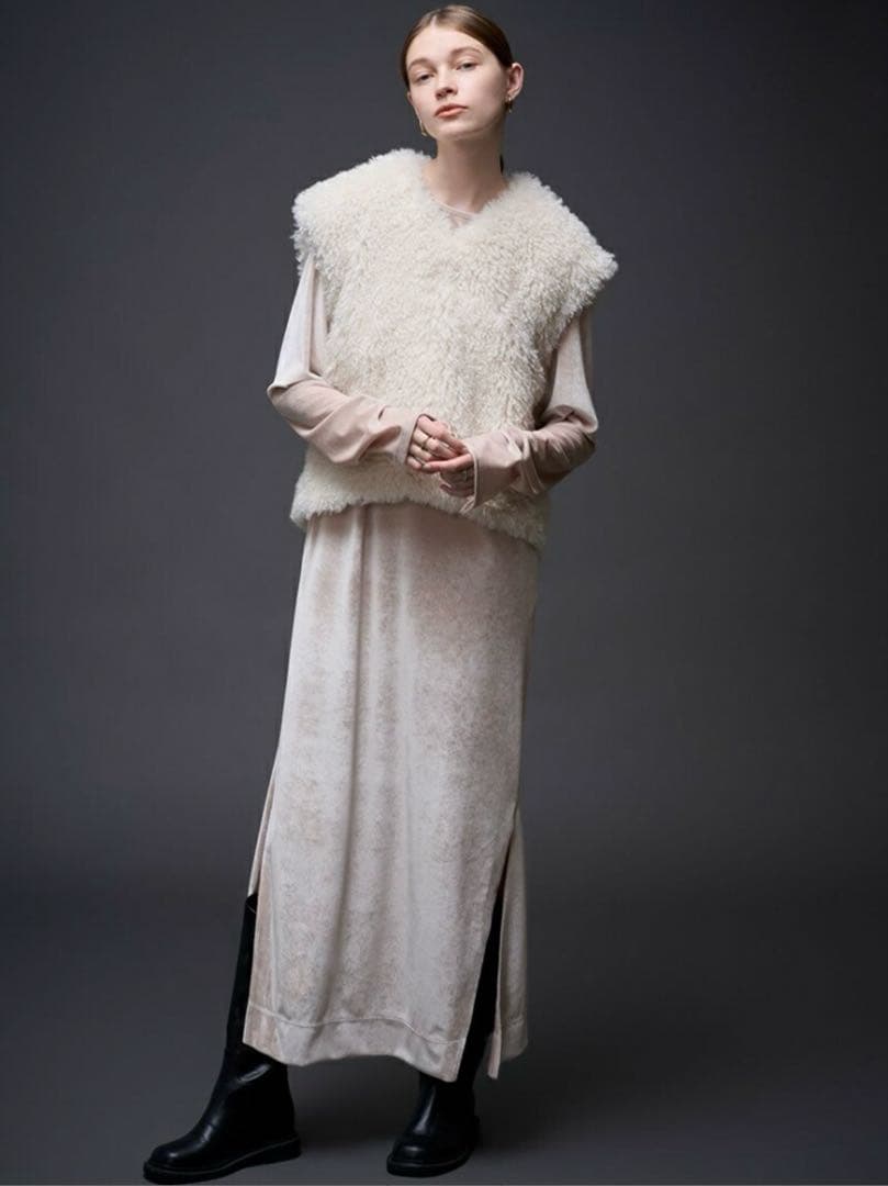 極美品⭐︎クリーニング済み⭐︎ミースロエ⭐︎シャギーベスト