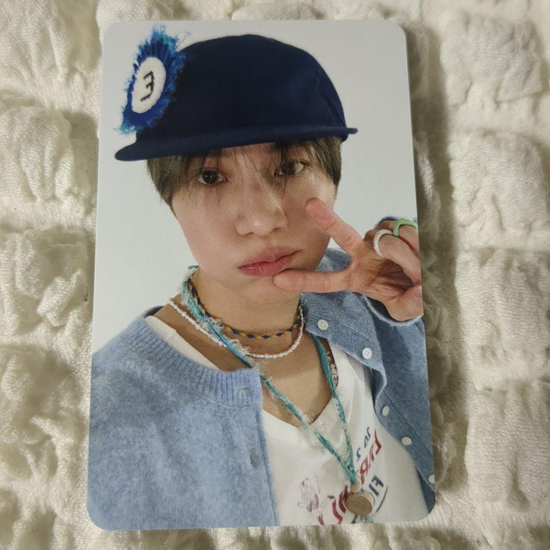 テミン トレカ ケース パーカー ライトスティック ペンライト 特典