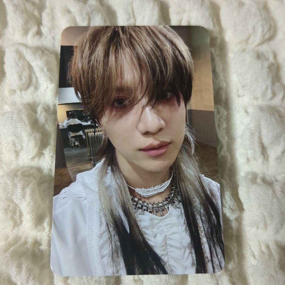 テミン トレカ ケース パーカー ライトスティック ペンライト 特典