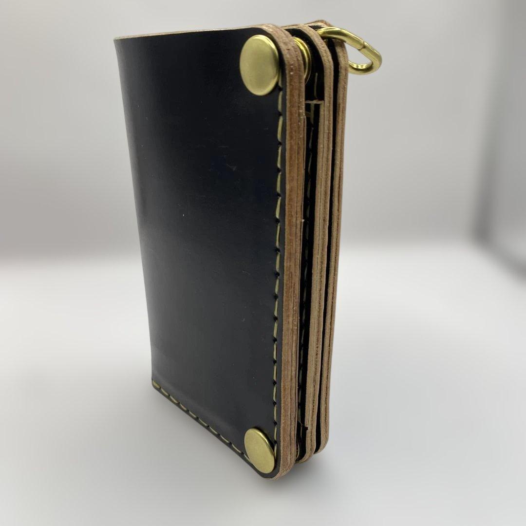 折らずお札収納 真鍮 丘染めブラックの無骨トラッカーウォレット T-MTW729