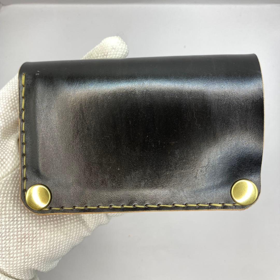 折らずお札収納 真鍮 丘染めブラックの無骨トラッカーウォレット T-MTW729