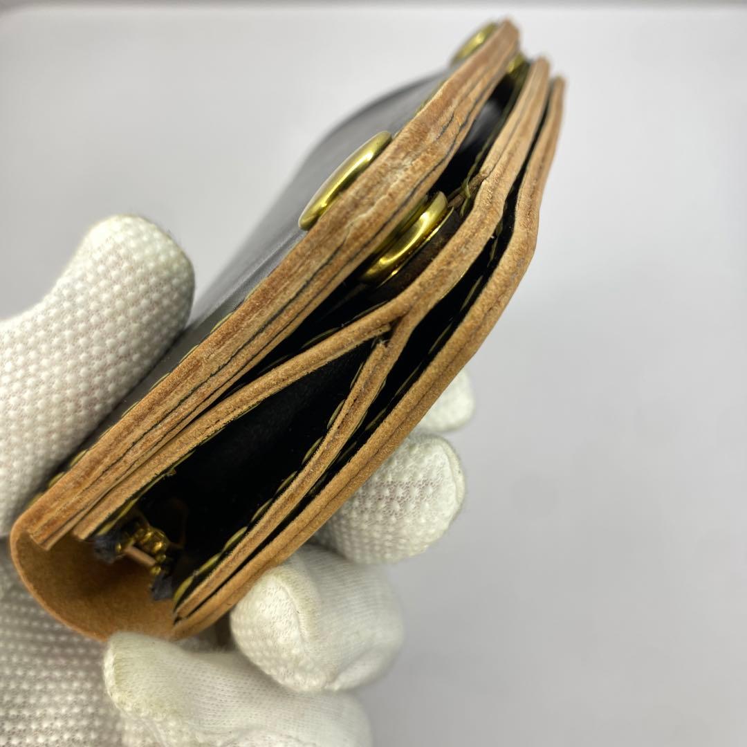 折らずお札収納 真鍮 丘染めブラックの無骨トラッカーウォレット T-MTW729