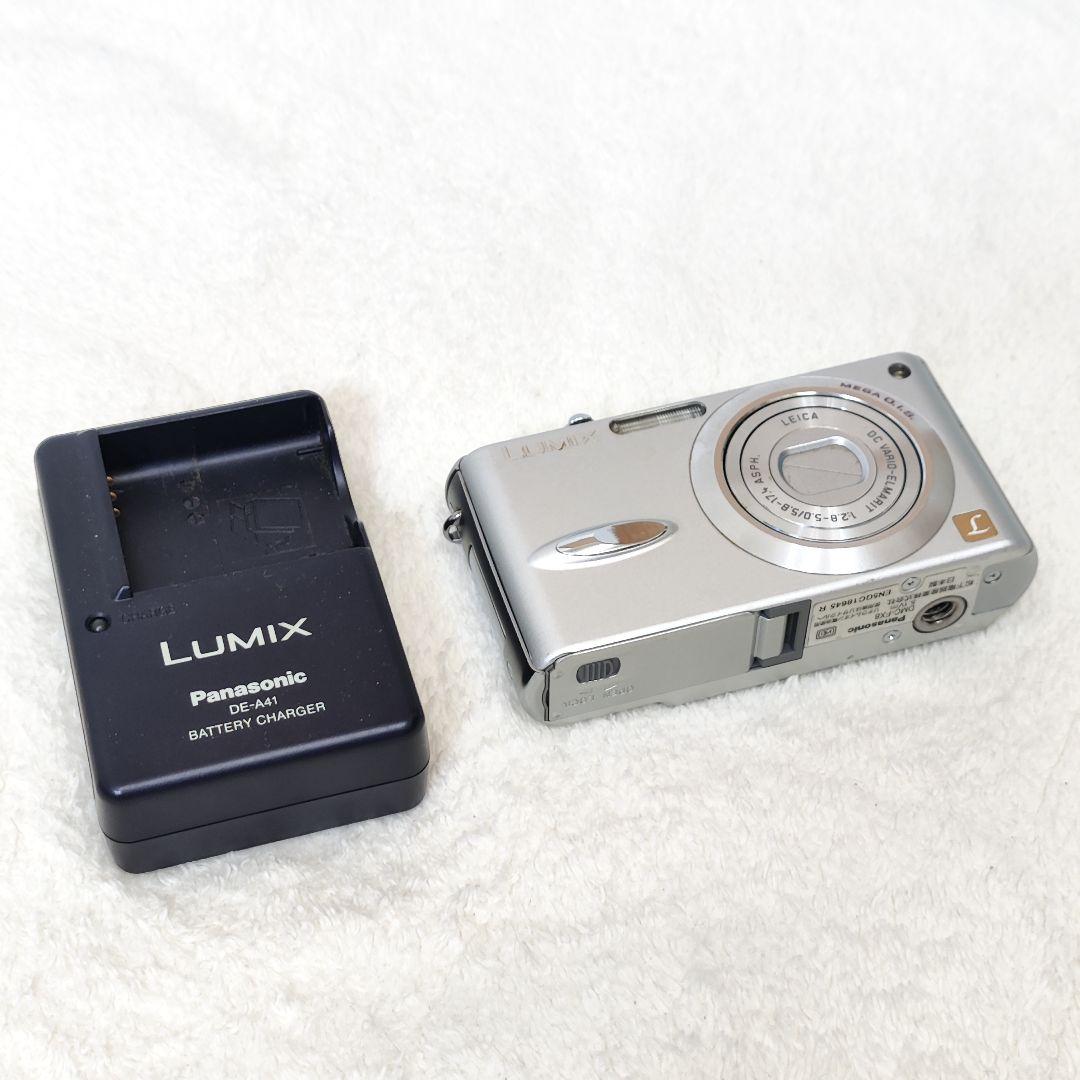 ✨️動作良好✨️コンデジ パナソニック LUMIX DMC-FX8 シルバー