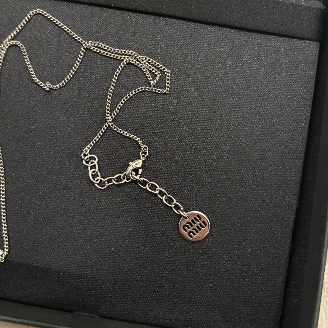 miu miu ロゴネックレス 美品