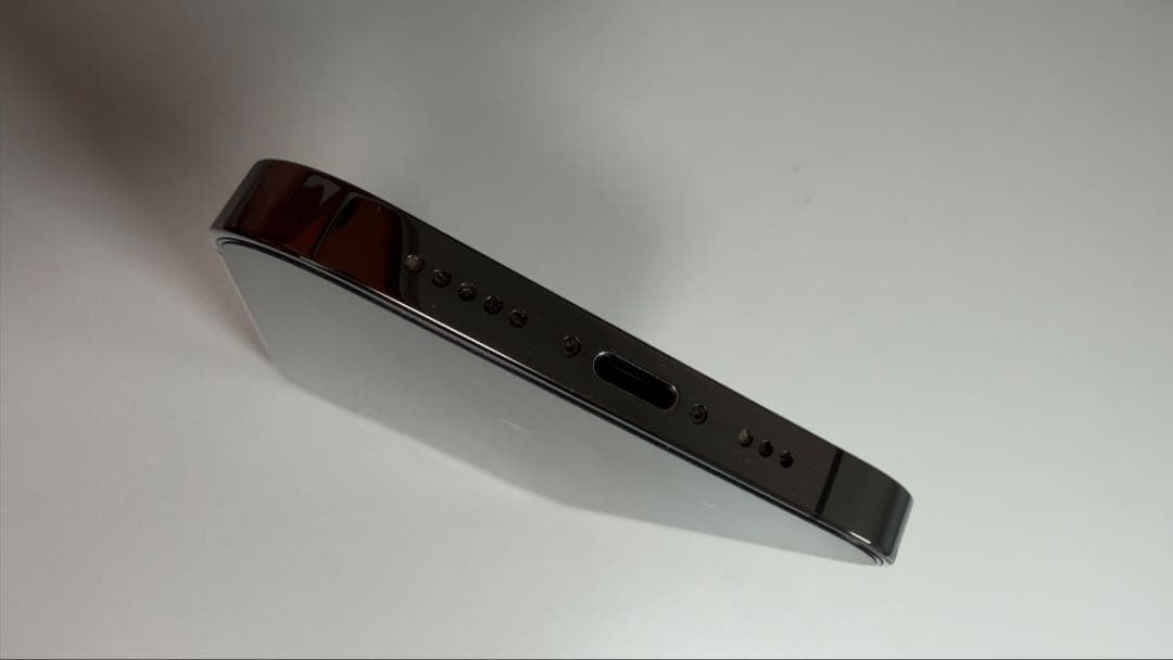 Apple iPhone 12 Pro 256GB グラファイト 6.1インチ