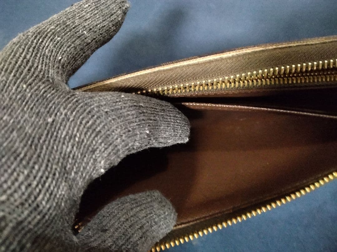 ★ＬＯＵIＳ ＶＵITTＯＮ ルイヴィトン　ジッピーウォレット　長財布