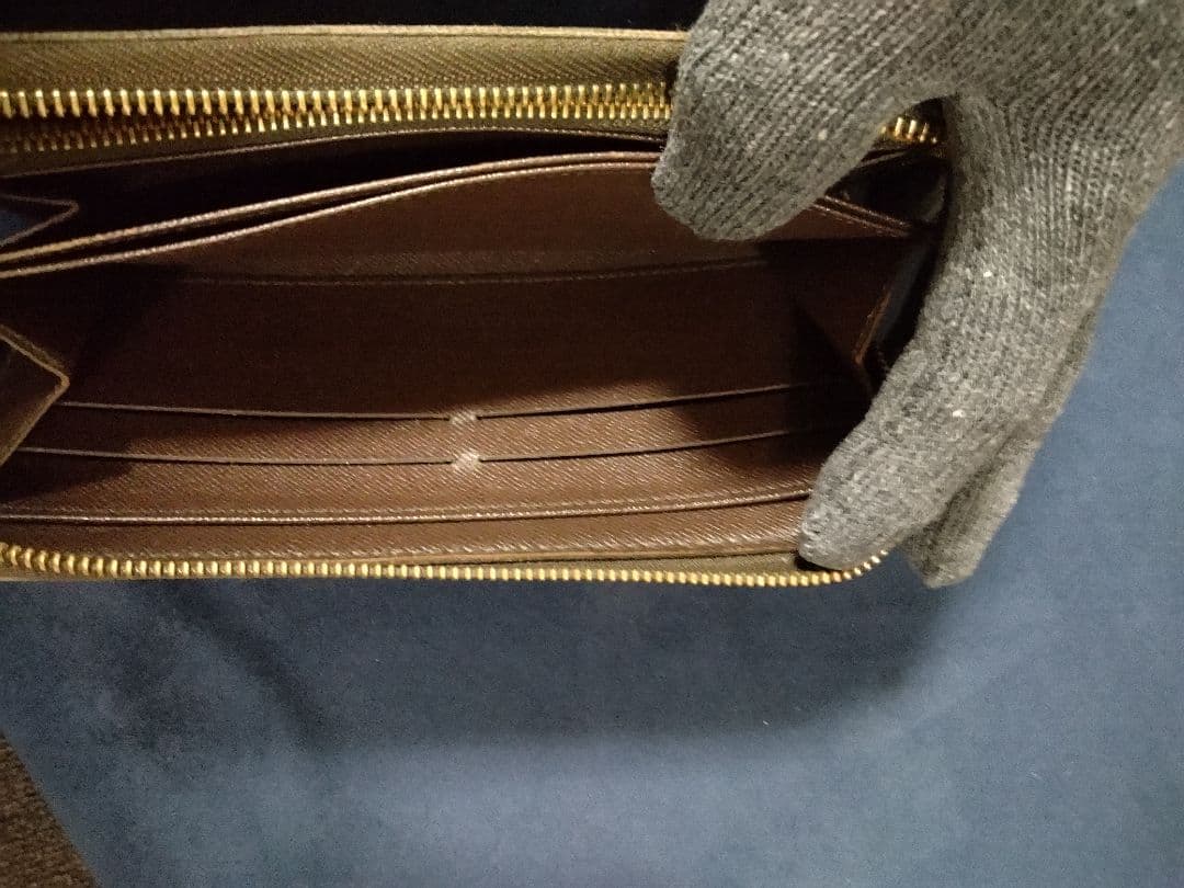 ★ＬＯＵIＳ ＶＵITTＯＮ ルイヴィトン　ジッピーウォレット　長財布