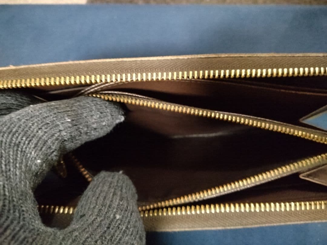 ★ＬＯＵIＳ ＶＵITTＯＮ ルイヴィトン　ジッピーウォレット　長財布