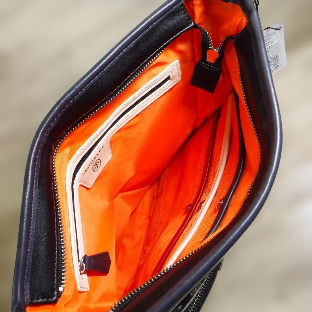 カステルバジャック 定価17600円 黒 レザーショルダーバッグ A4 ブラック