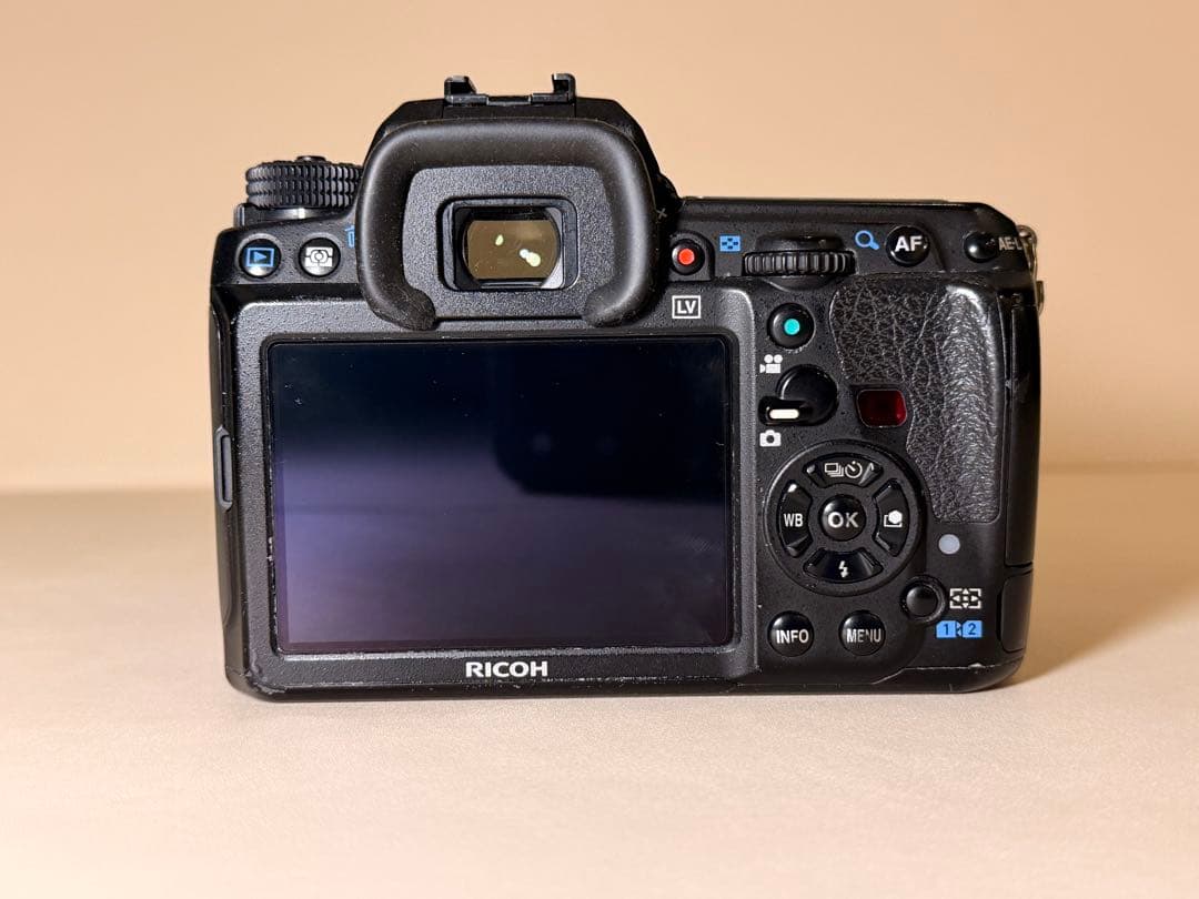 【月末特別セール】 PENTAX K-3 ボディ＋縦位置グリップ