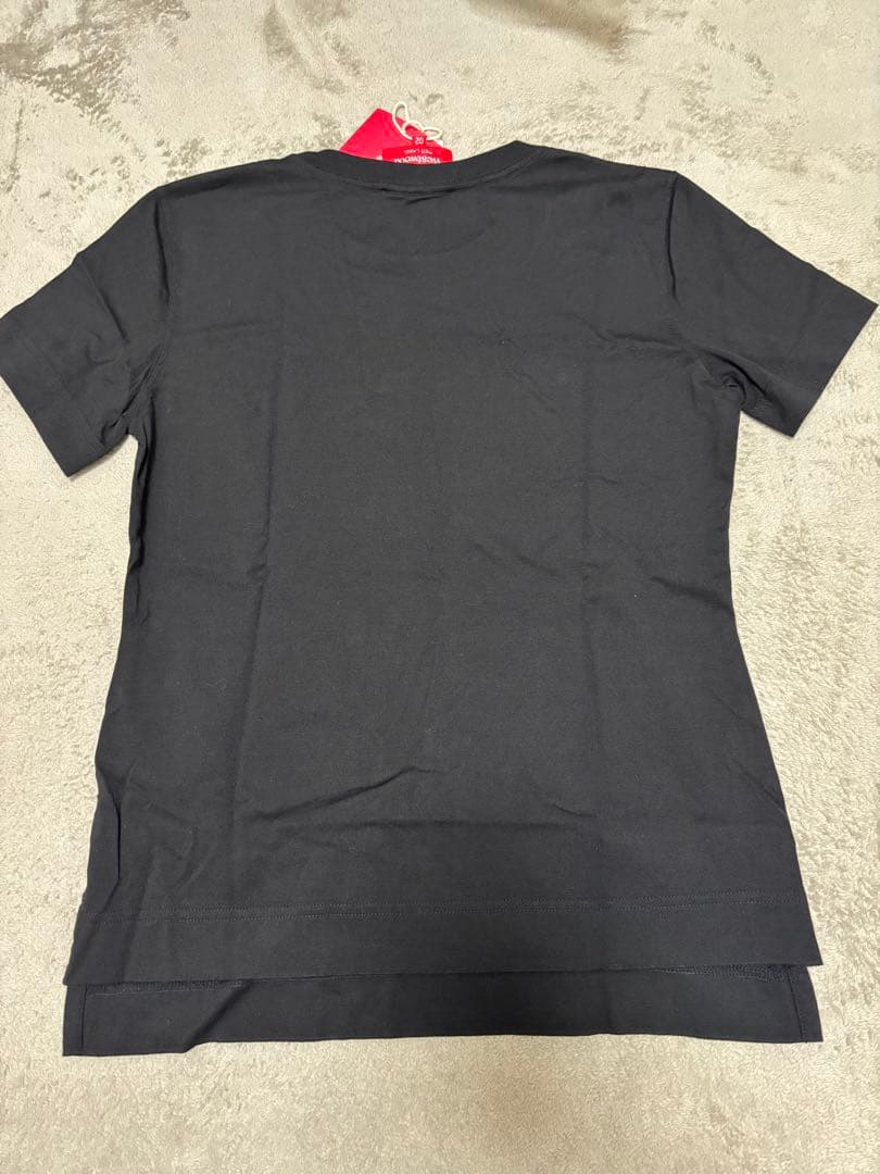 値下げ❗️【新品】ヴィヴィアン Tシャツ