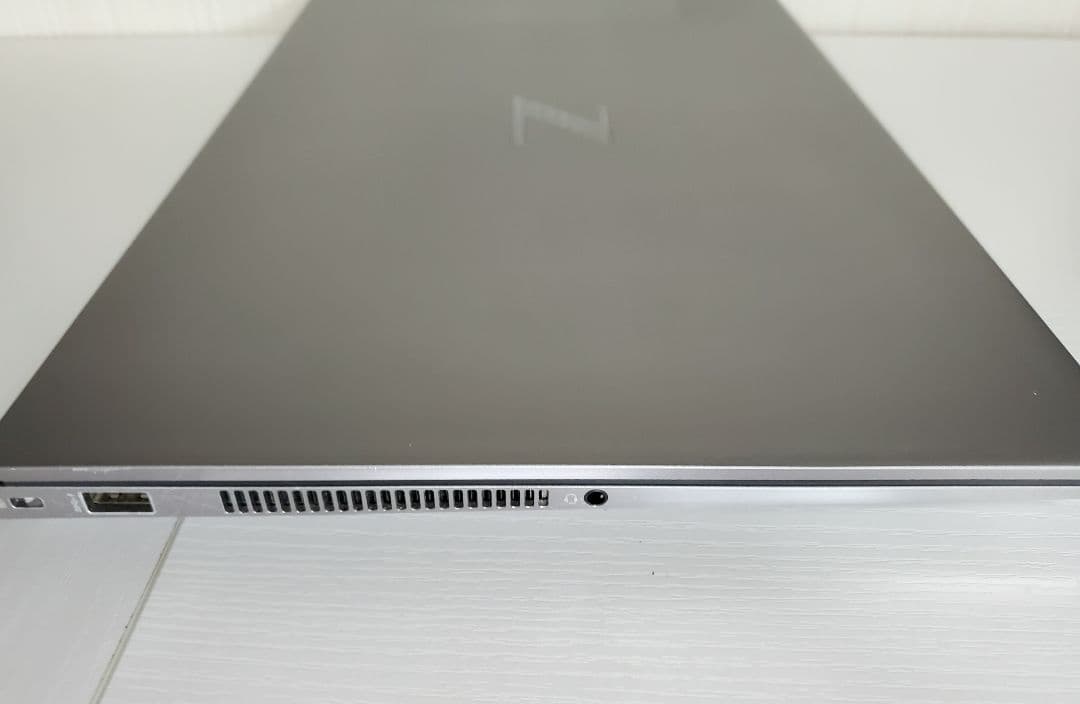 Windowsノート本体 HP Zbook Corei7 10750H Quadro T1000 32GB