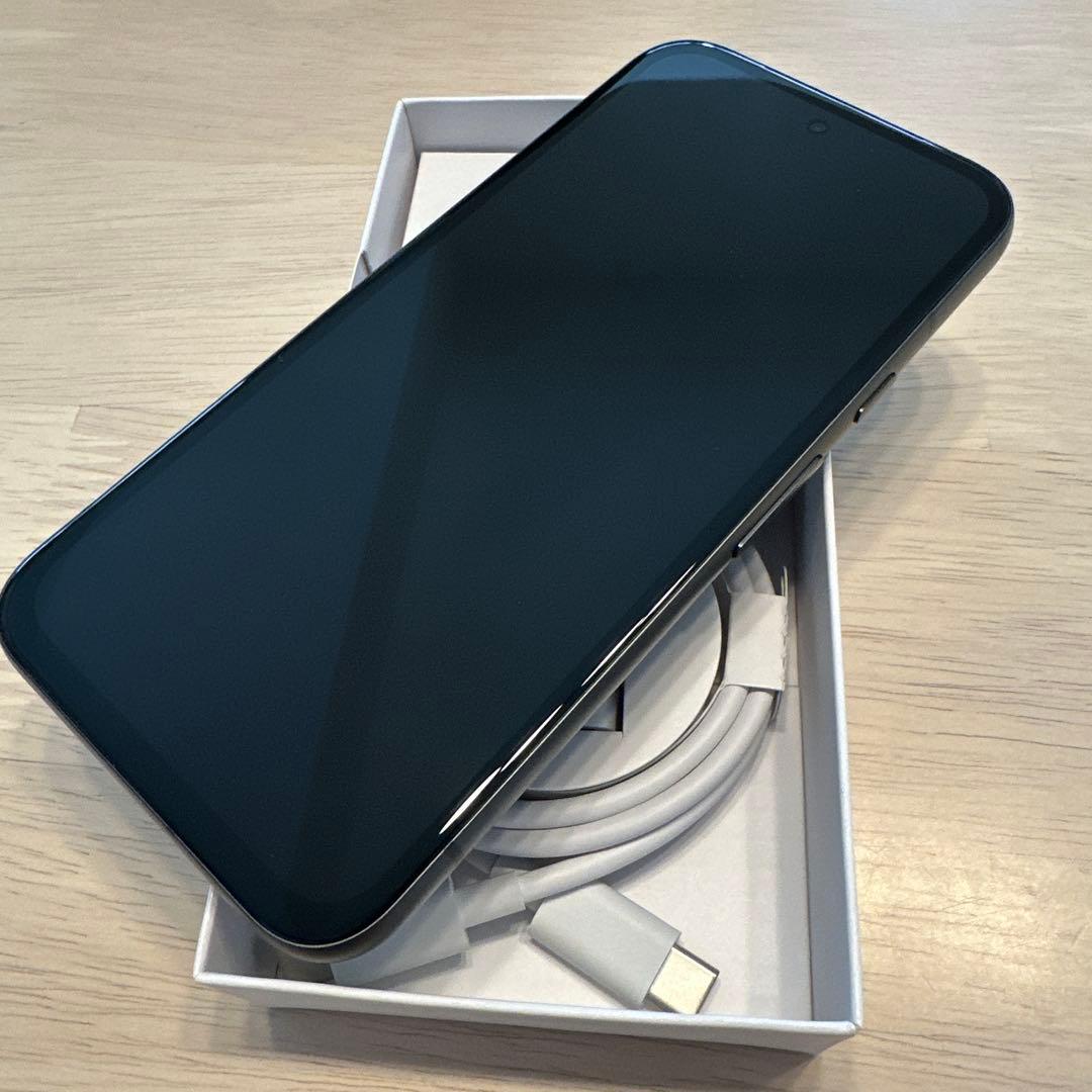 Google Pixel 8a 本体（オブシディアン）