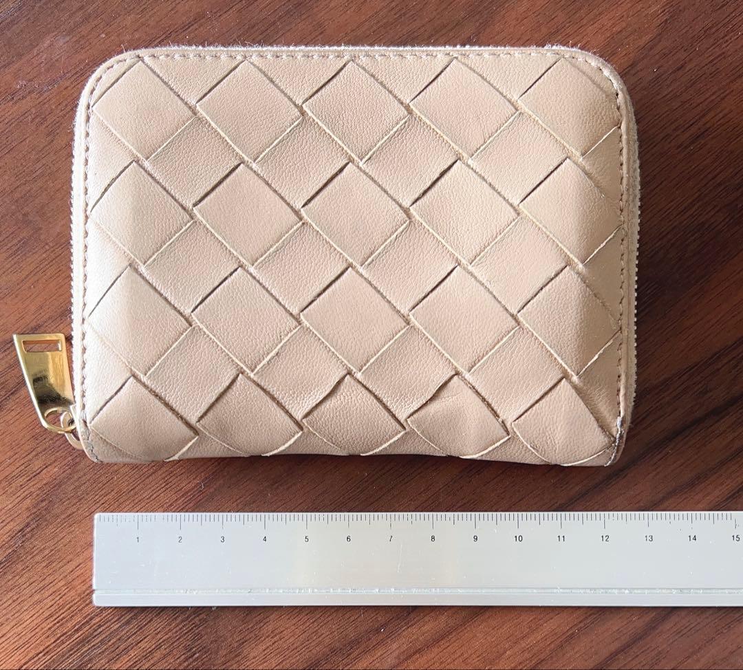 ボッテガヴェネタ ミニ財布　ラウンドジップ イントレチャート