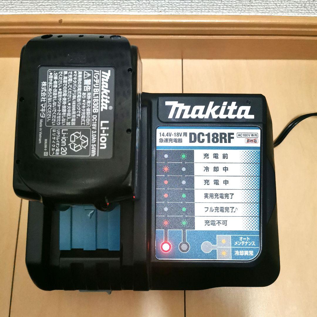 【新品未使用】週末お値下げ♦マキタ掃除機18vサイクロンアタッチメント付き