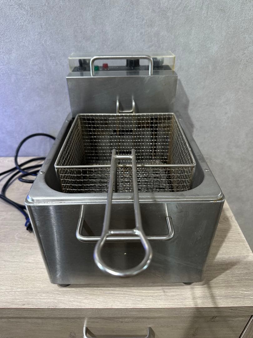 TB卓上型電気フライヤー　TBEF-7 テンポスバスターズ　業務用　飲食店