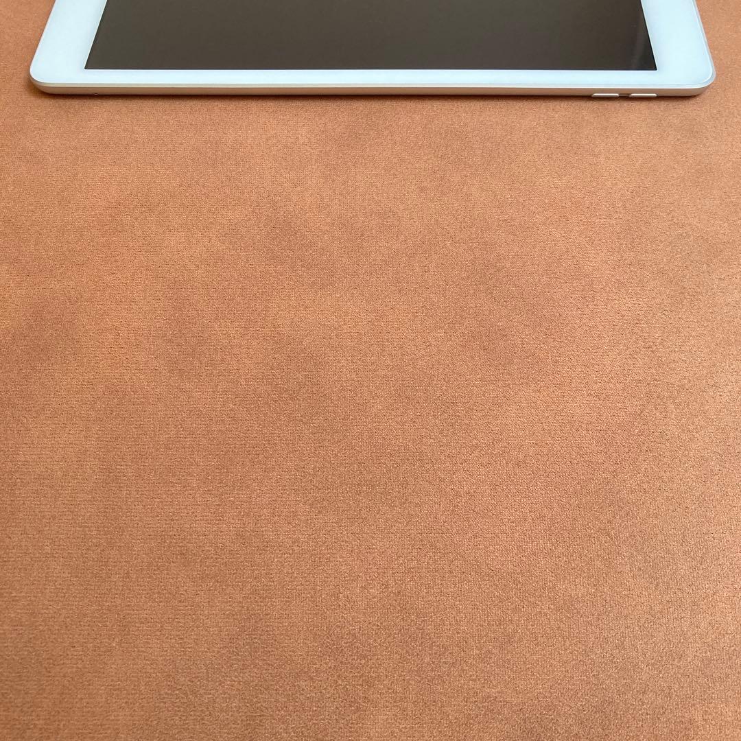 565【早い者勝ち】電池良好☆iPad7 第7世代 128GB SIMフリー☆