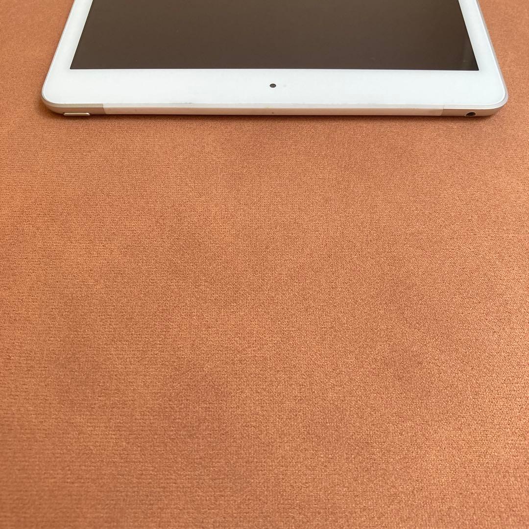 565【早い者勝ち】電池良好☆iPad7 第7世代 128GB SIMフリー☆