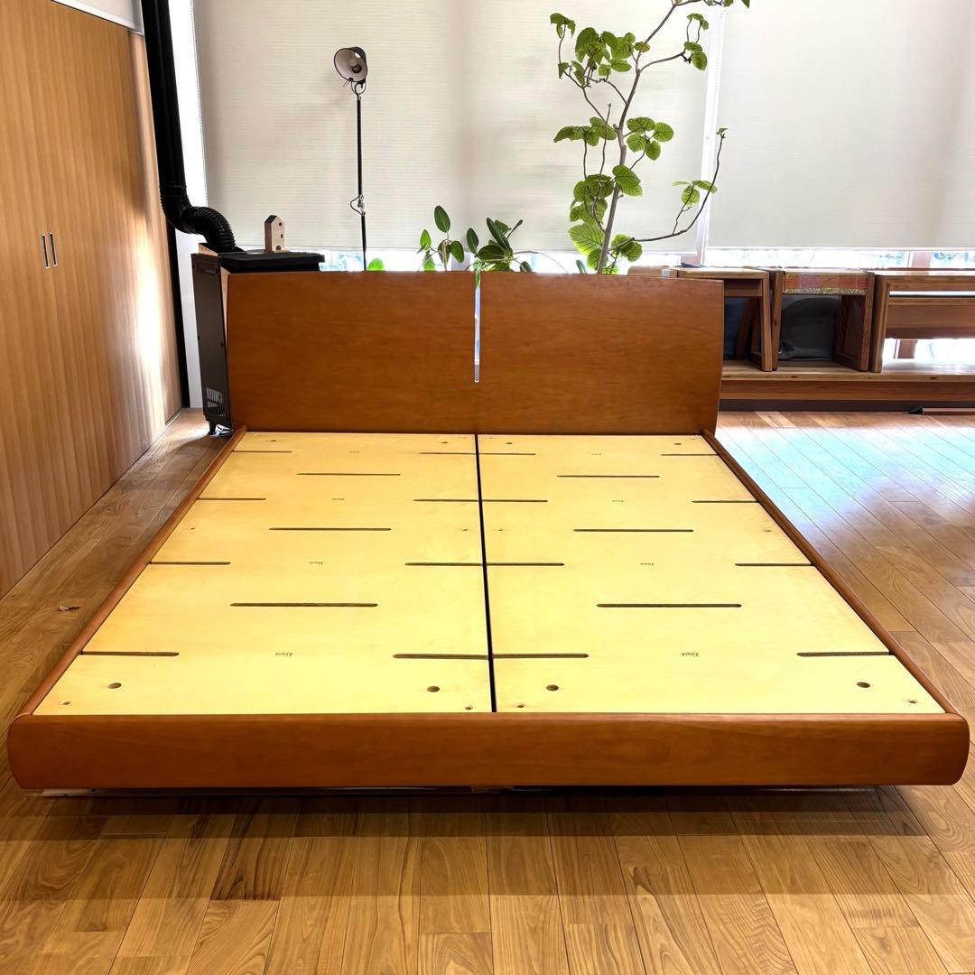 アルフレックス　ポピー　クイーンベッド　フレーム　モダン