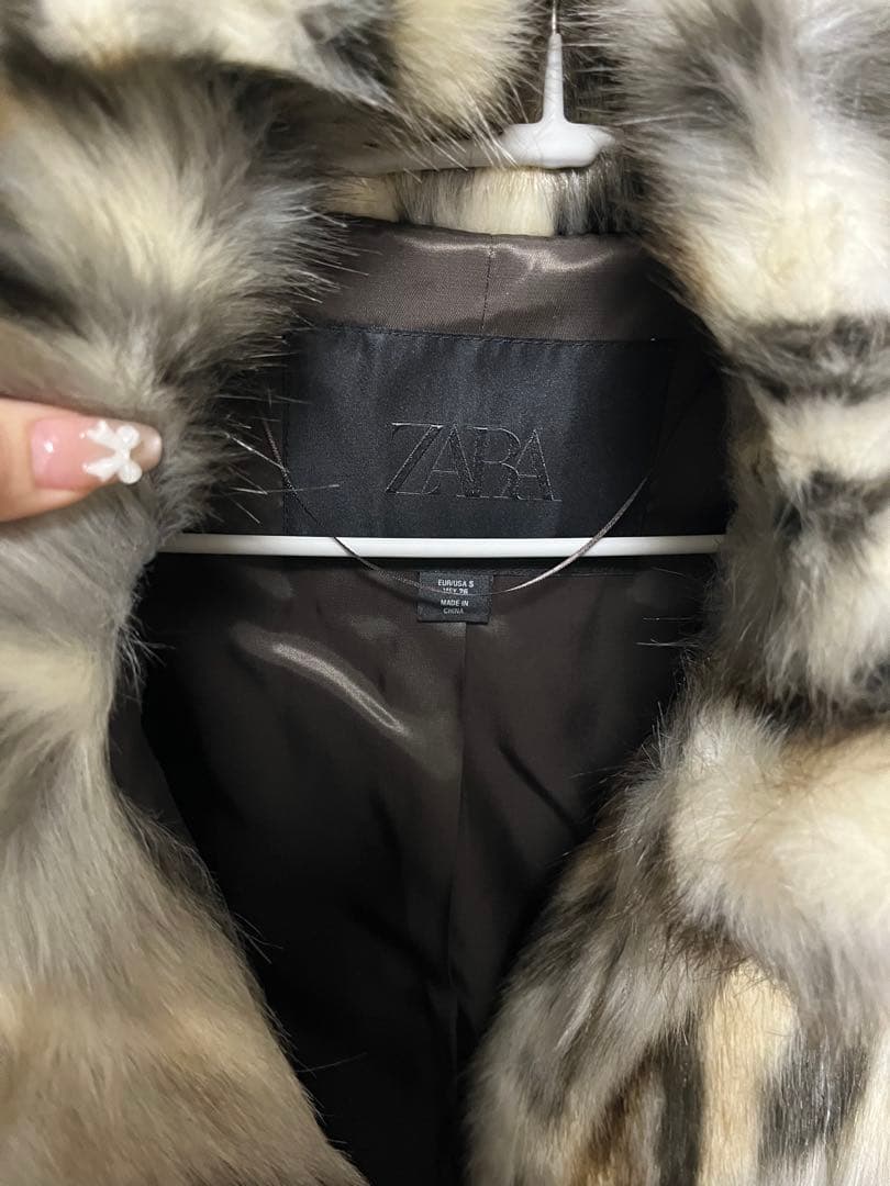 ✨新品未使用✨ZARA フェイクファーコート アニマル柄 高級感