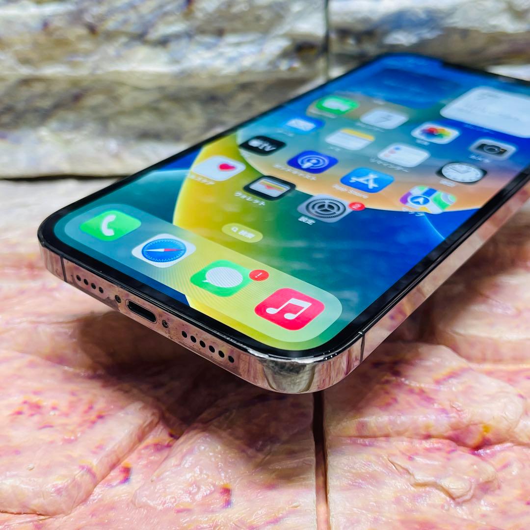 SIMフリー iPhone12ProMAX 128GB グラファイト 電池良好