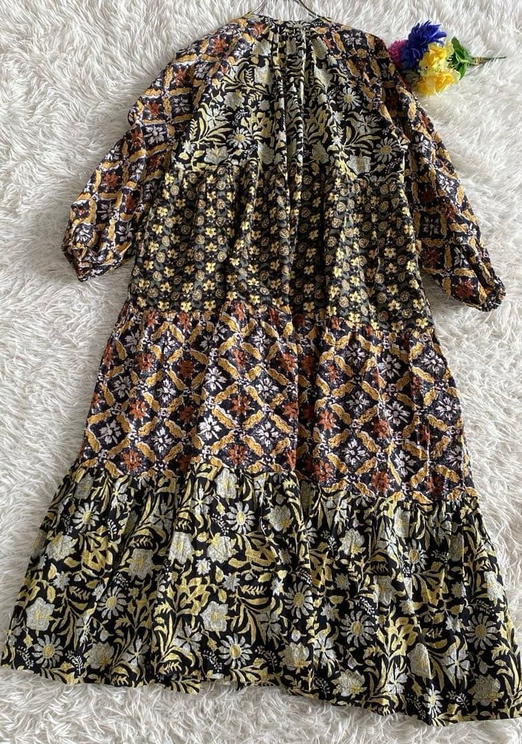 つぶつぶフリーダ　ワンピース　インド四段パッチワークティアードワンピース