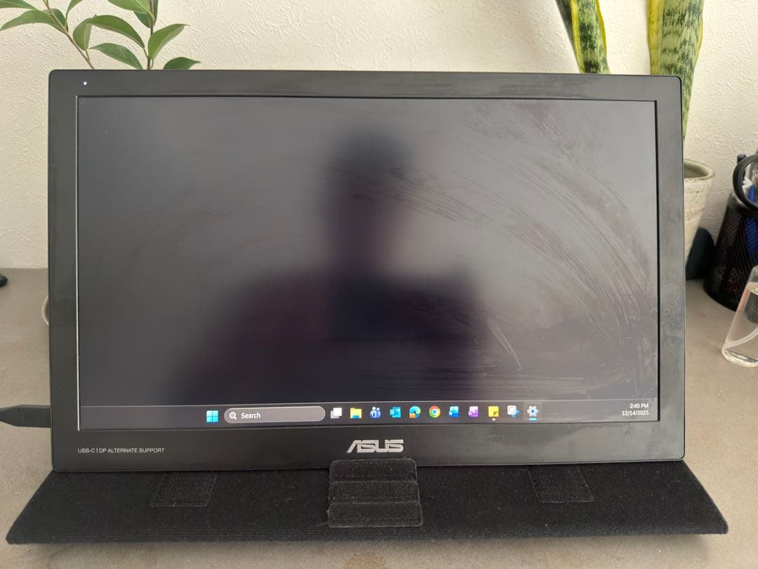ASUS ポータブルモニター 15.6インチ