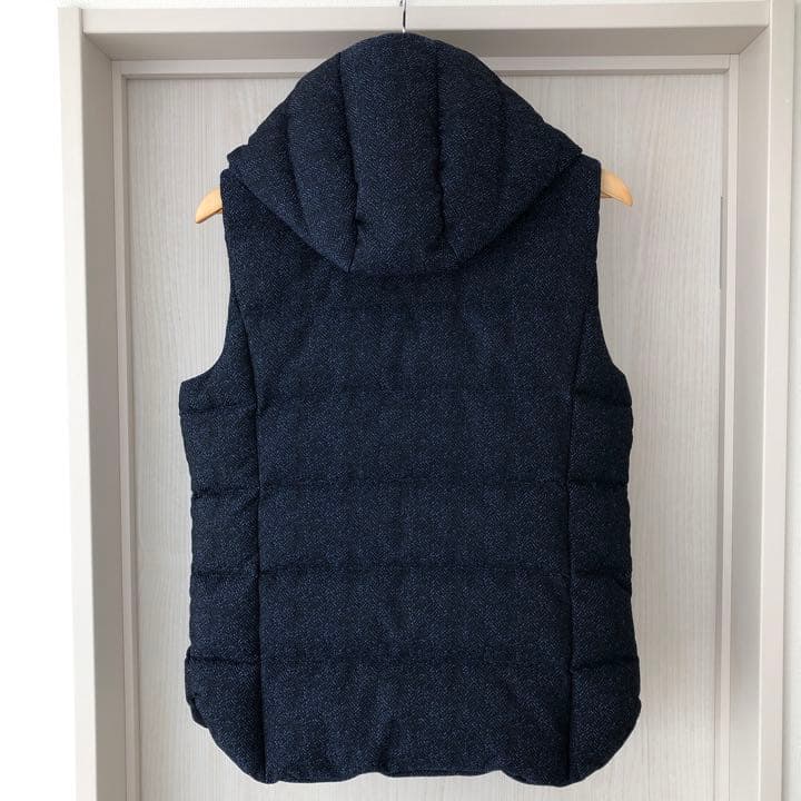 タトラスダウンベスト　TATRAS ダウンEXCLUSIVE別注