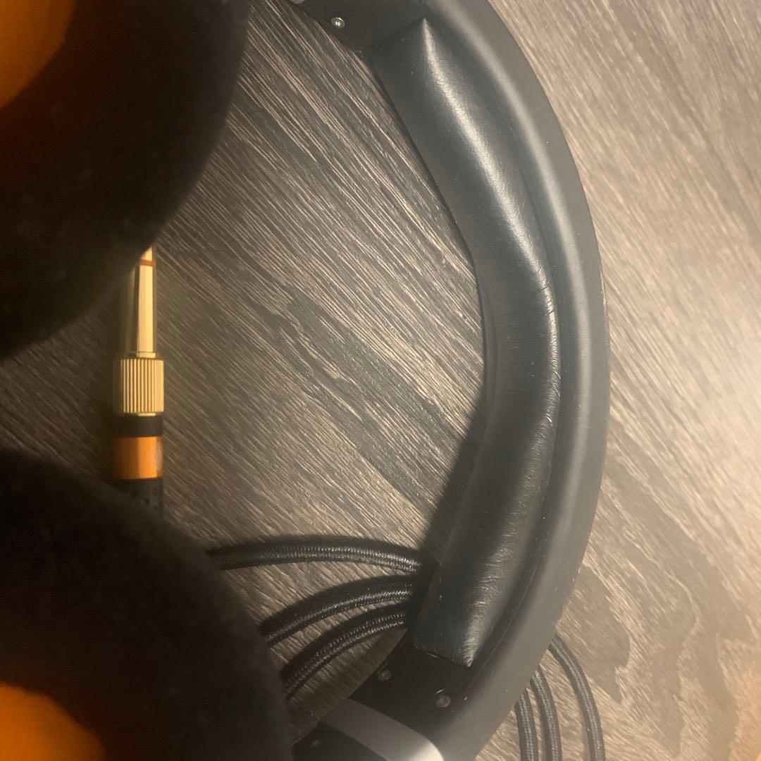 Neumann NDH30 開放型モニターヘッドホン