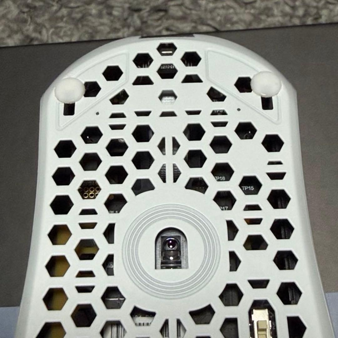 マウス・トラックボール finalmouse ULX Frostlord Medium