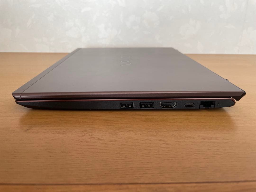 ノートPC Vaio S13 購入後2ヶ月弱　ほぼ新品