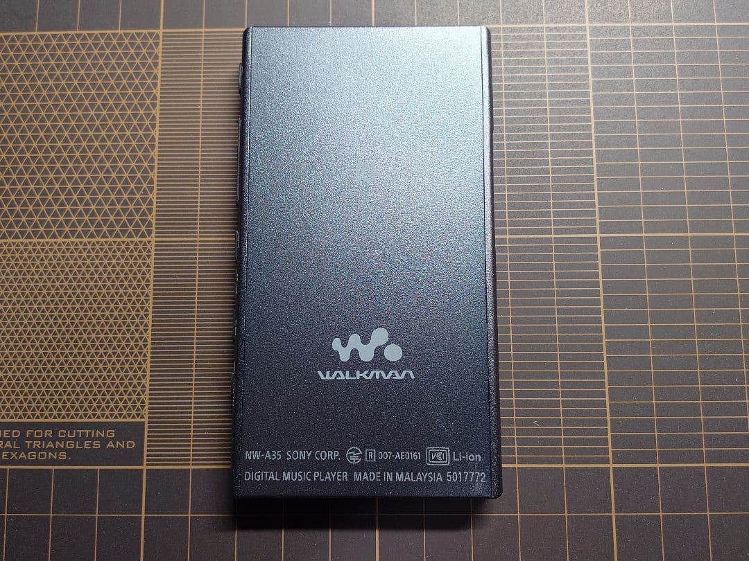 ポータブルプレーヤー SONY DIGITAL MUSIC PLAYER NW-A35 16GB