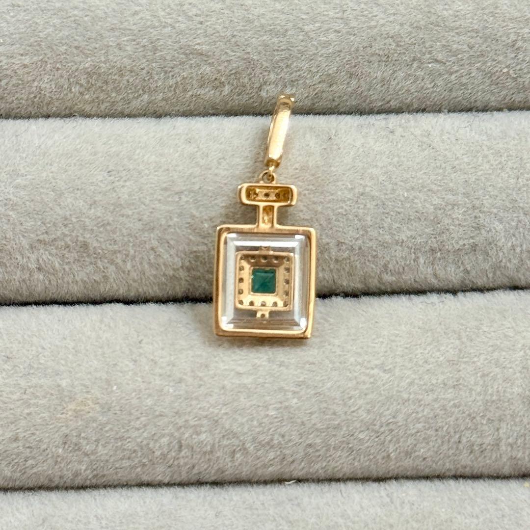 karen　K18エメラルド　ペンダントトップ　チャーム　18金　ダイヤ付