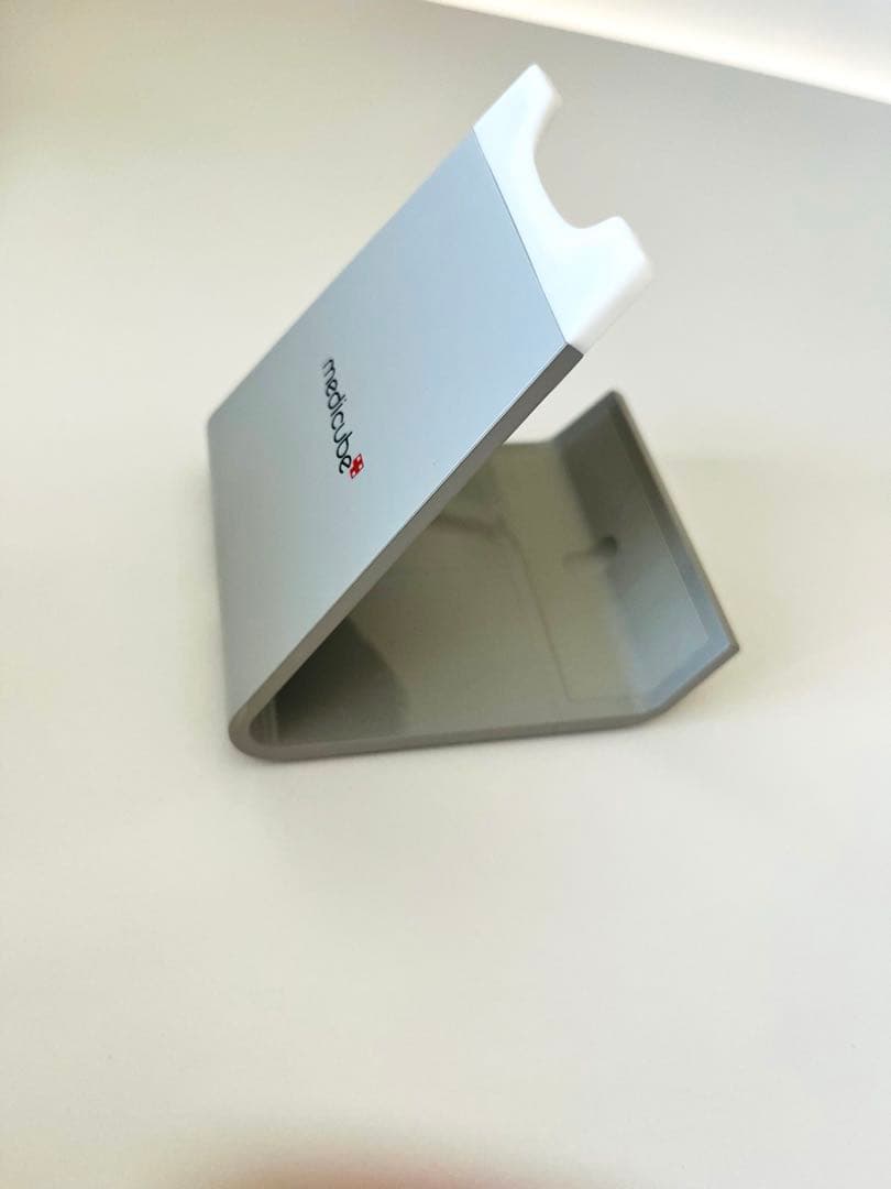 メディキューブ AGE-R ダーマEMSショットスタンド付