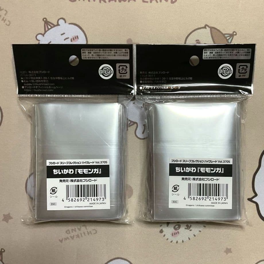 ブシロード スリーブコレクション ちいかわ『モモンガ』 2点セット