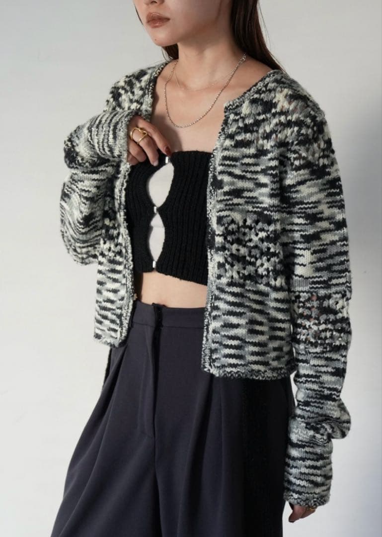 キューイ quui string knit bustier Black ビスチェ