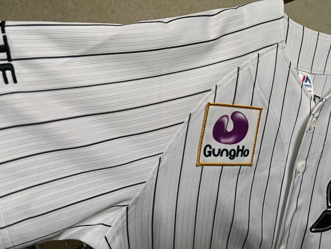 【新品タグ付き！】ロッテ 岡田幸文 ハイクオリティユニフォーム（Mサイズ）