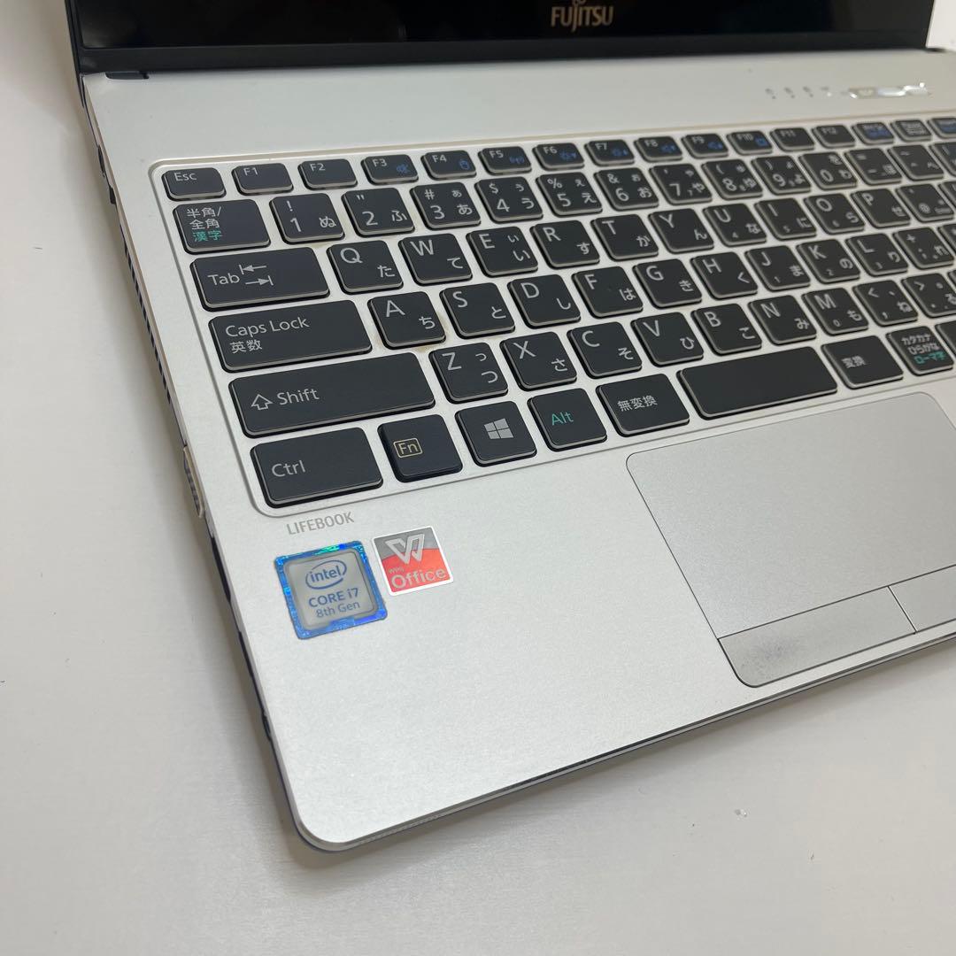 #667 富士通 LIFEBOOK WS1/D2 i7-8550U SSD512