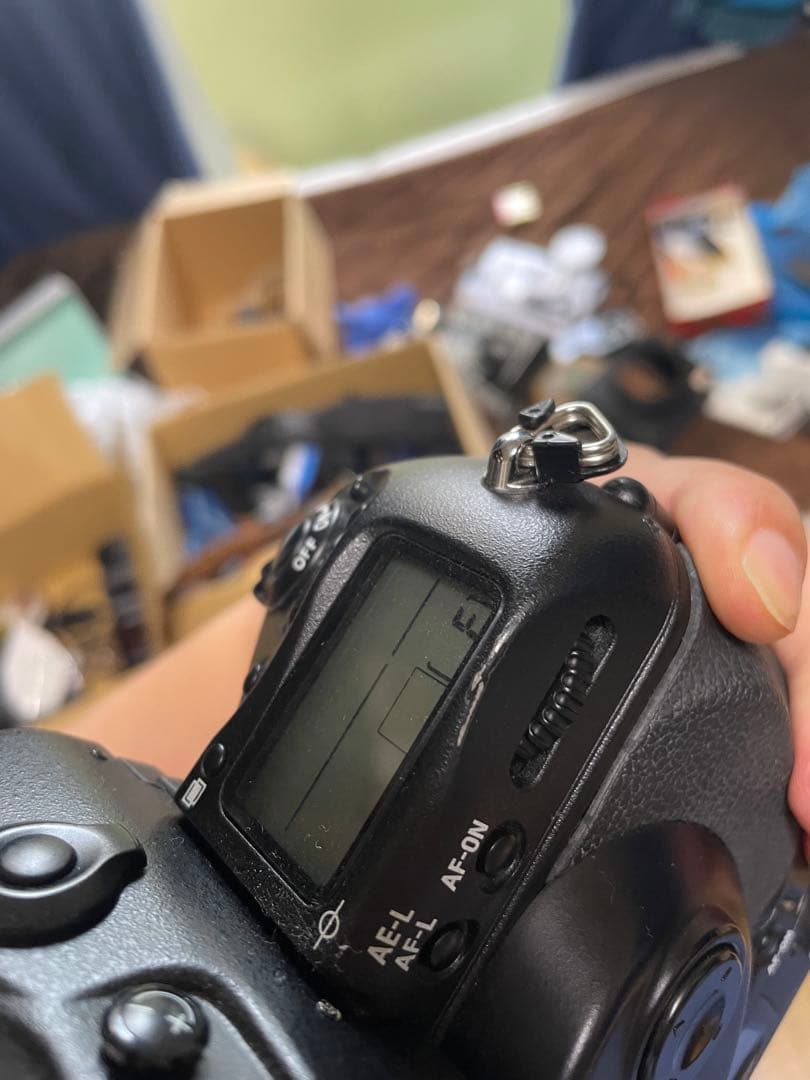 Nikon F5 MF-28付き