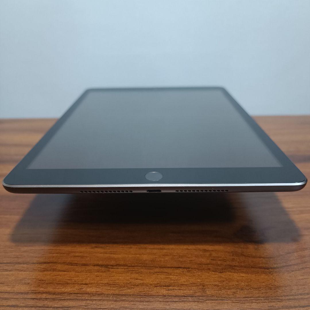 (美品) iPad 10.2 第9世代 WiFi 256GB キーボード付き