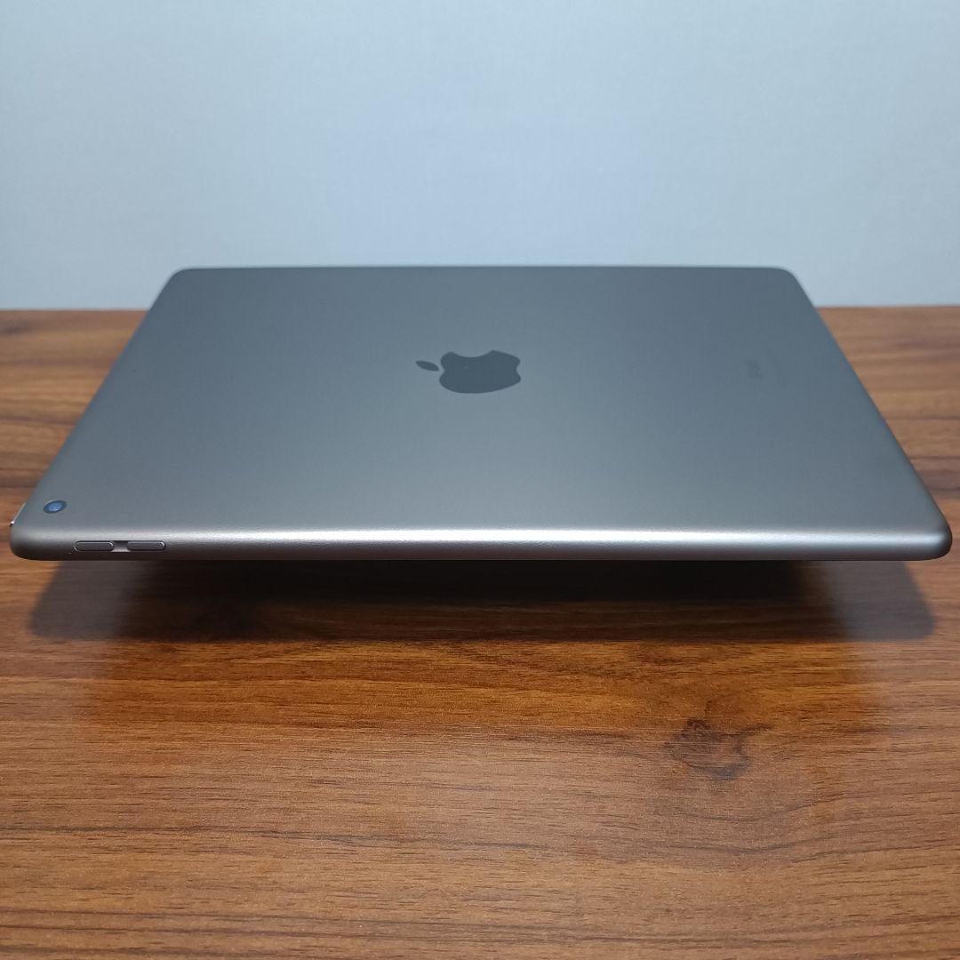 (美品) iPad 10.2 第9世代 WiFi 256GB キーボード付き