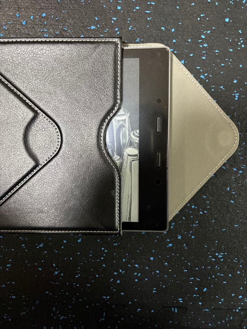 Kindle Oasis (第10世代) 専用カバー付き