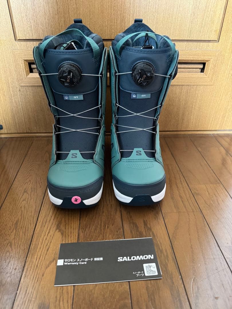 サロモン　ブーツ新品　IVY 24-25 24cm