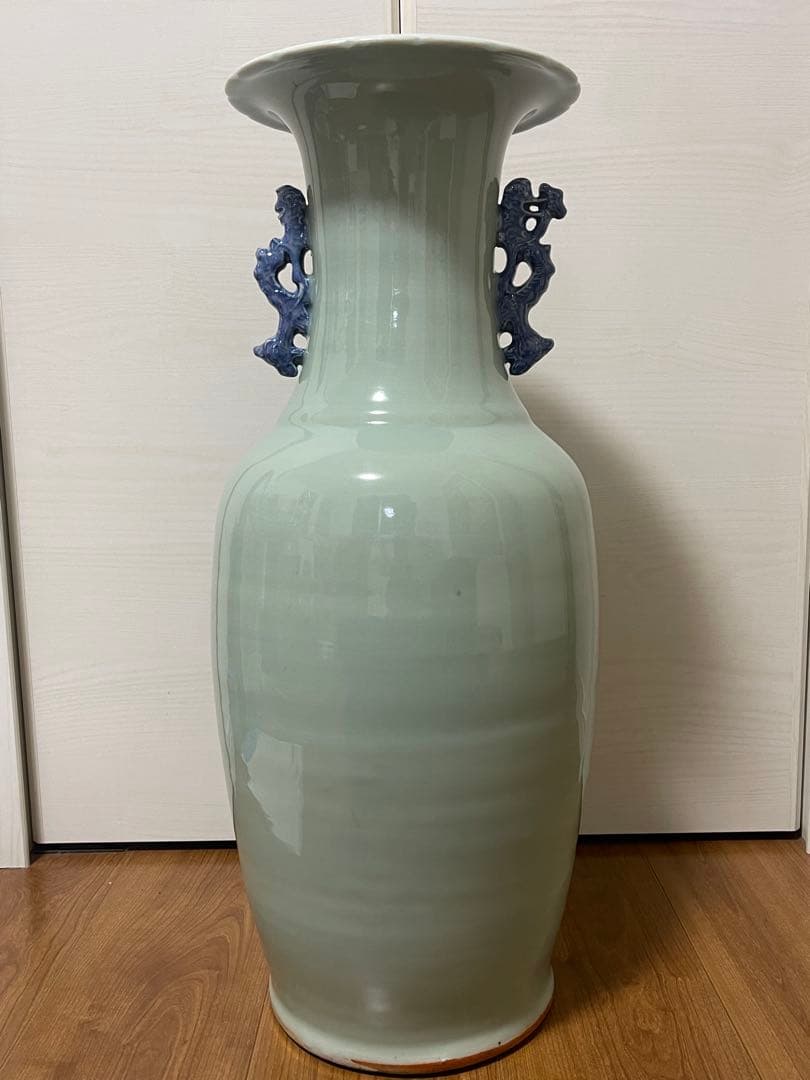 青白磁 花瓶 中国風 古染付 アンティーク 欠けあり
