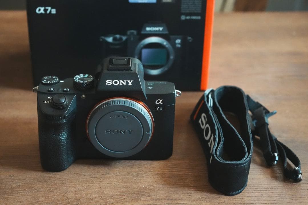 【美品】SONY α7III【ショット数少なめ】